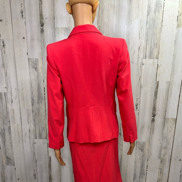 New York & Company Accent Pink Tailored Blazer Skirt Suit - Picture 7 of 16